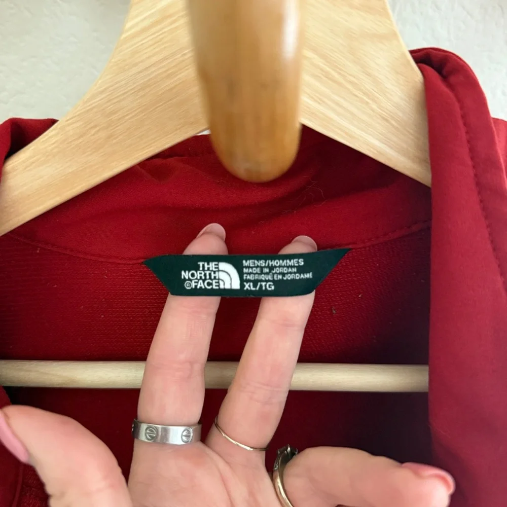 The North Face red quarter zip pullover jacket size XL outdoor casual